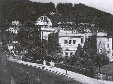 Spa Pavilion, Matlock Bath.
Image &copy; Frank Rodgers and scanned by Ann Andrews, 2003