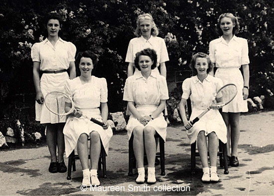 1946