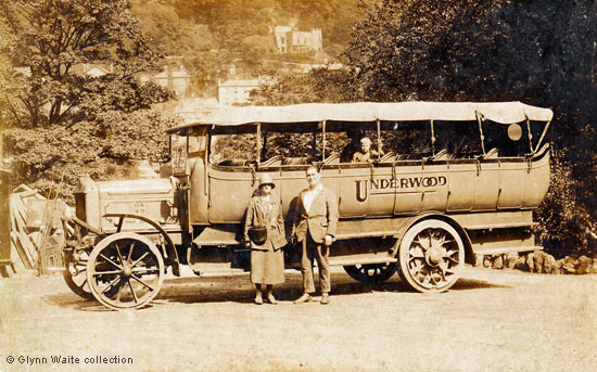 Underwood bus
