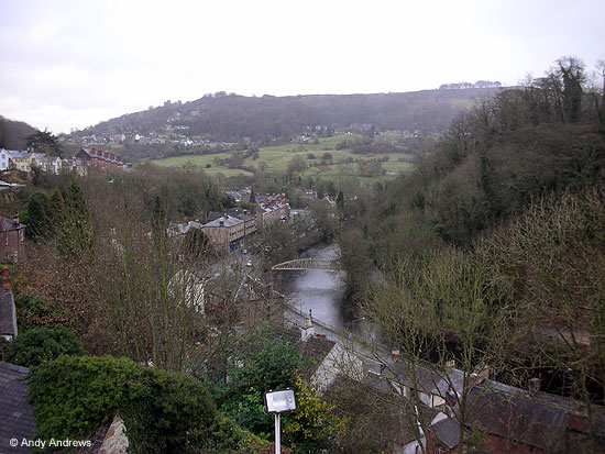 River Derwent, Jubilee Bridge and North Parade