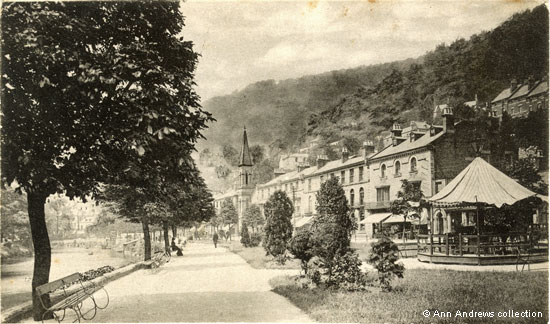 Promenade and Gardens 1