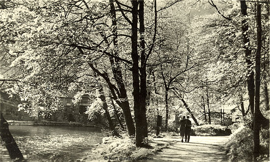 A young couple strolling on Lovers' Walks in the 1950s