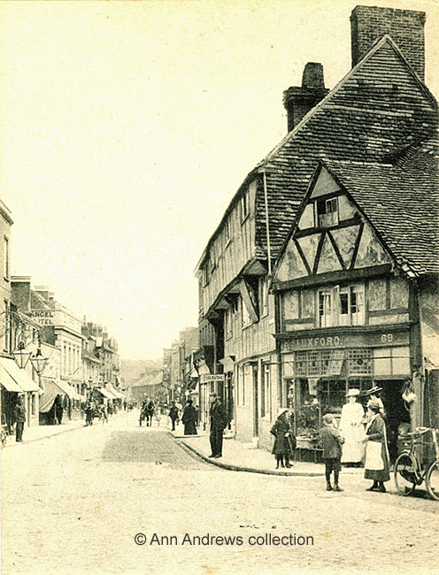 View of the Hight Steet